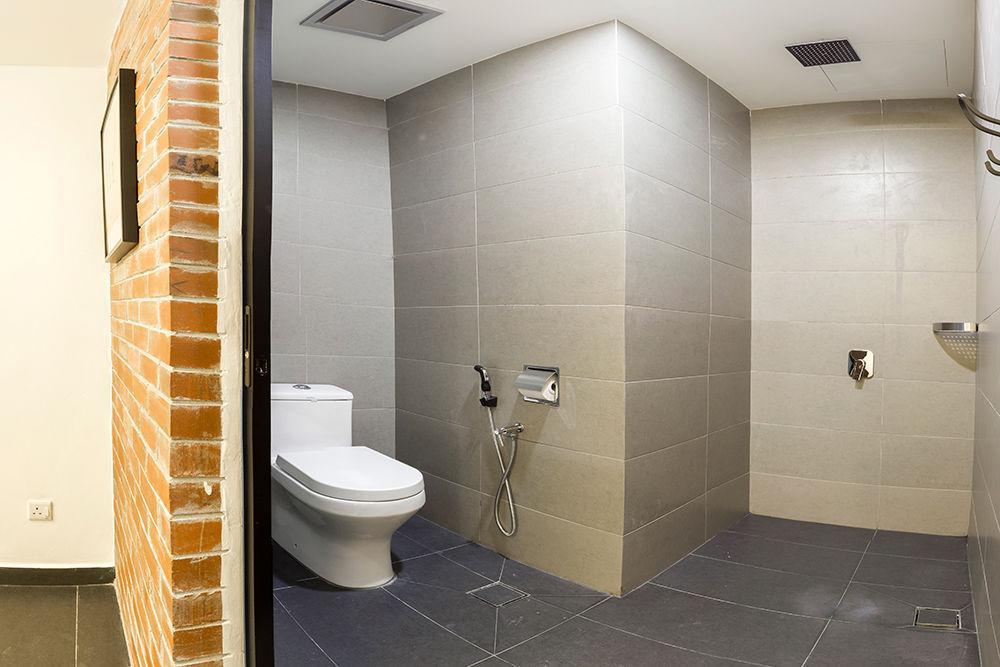 Roomies Suites Бату Феринги Екстериор снимка